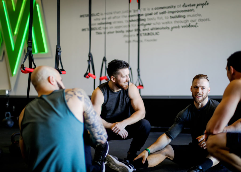 Nghỉ giữa hiệp tập GYM bao nhiêu