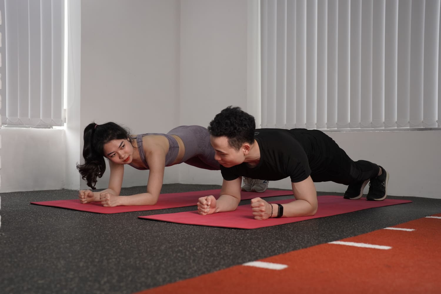 Ashwagandha, tập luyện, cơ bắp, HFI, HT Fitness, Học viện HFI