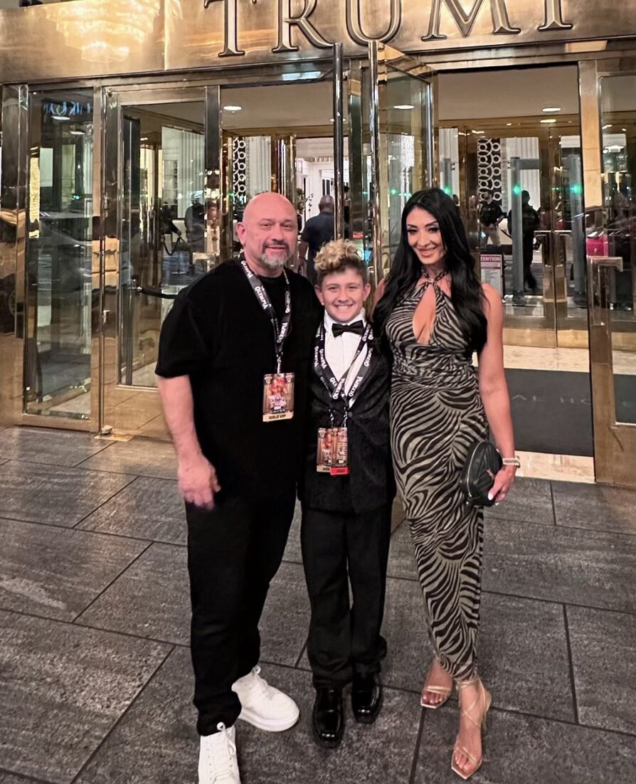 Hany Rambod tuyên bố giải nghệ công việc huấn luyện viên Mr.Olympia để dành giời gian cho gia đình