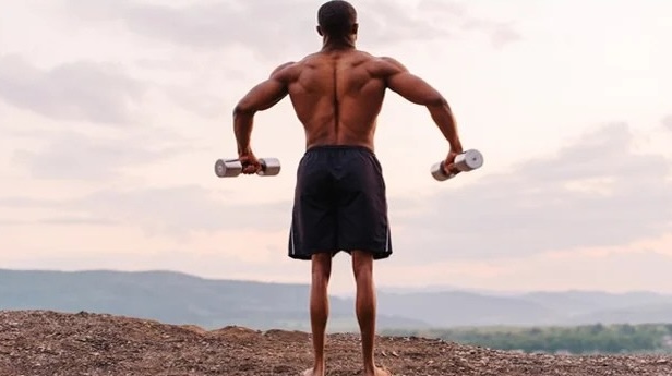 Tập bắp chân với volume lớn là giải pháp duy nhất để tránh cơ bắp chuối nhỏ