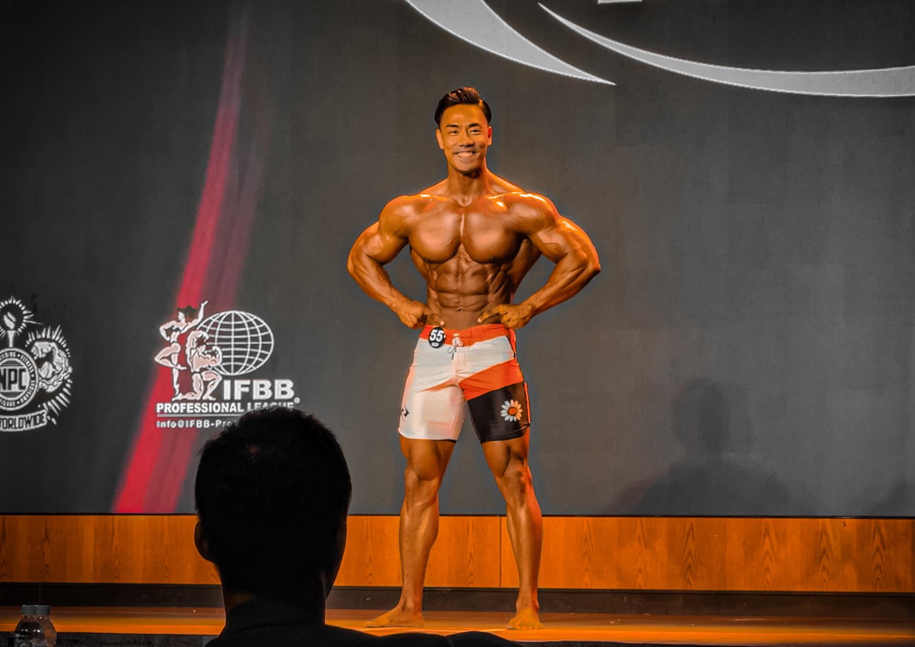 Vận động viên thể hình luôn được biết tới là những người có khối lượng cơ bắp khổng lồ cùng tỷ lệ mỡ thấp