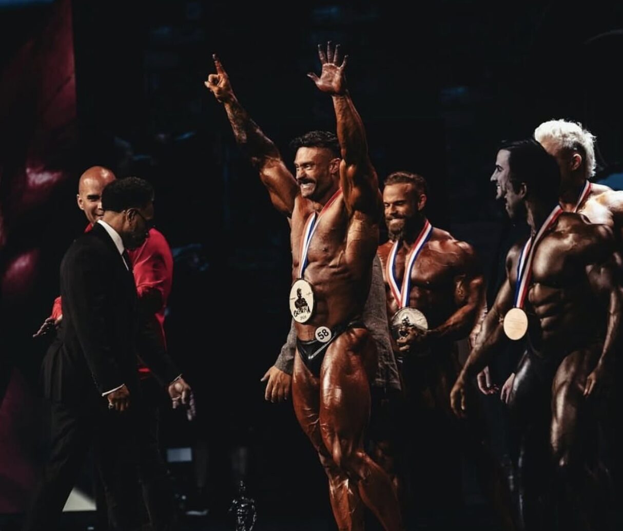 Từ năm 2019 đến 2024, Chris Bumstead đã giành 6 danh hiệu vô địch Mr. Olympia Classic Physique liên tiếp
