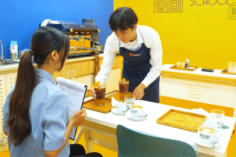 học nghề không cần bằng cấp