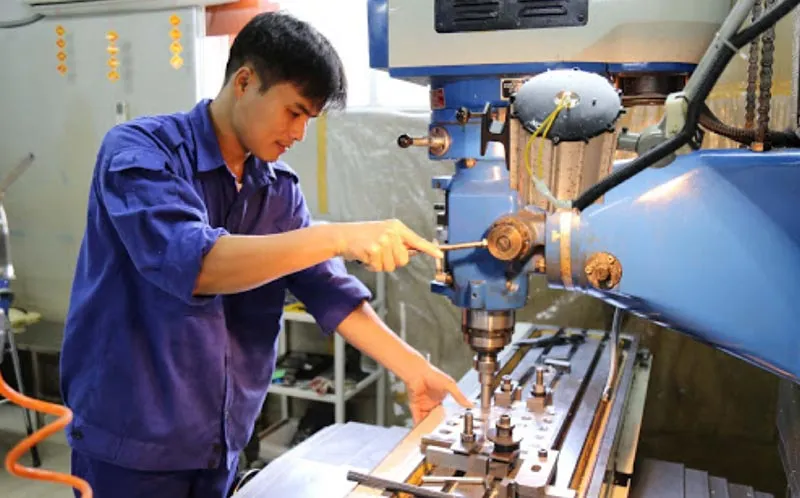 không có bằng cấp 3 nên học nghề gì