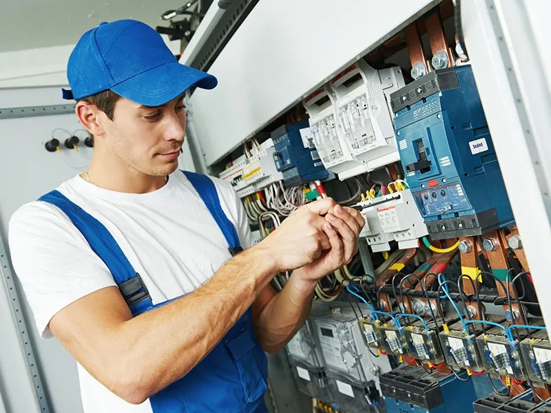 nam 27 tuổi nên học nghề gì