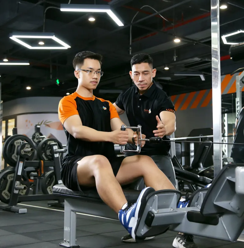 có nên thuê pt riêng