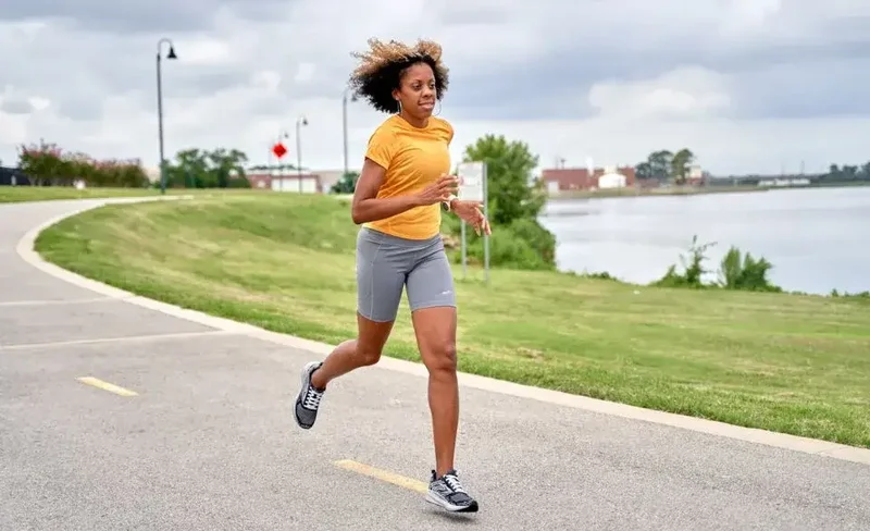 Chạy bộ 3km tốn bao nhiêu calo