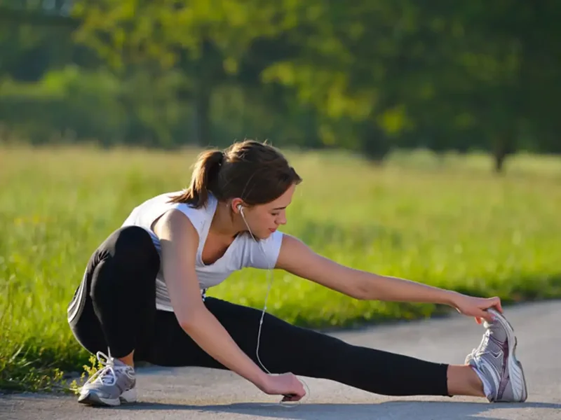 chạy bộ có to chân không