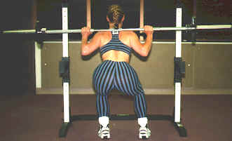 squat, tập squat, squat là gì, squat mông, squat đúng cách, hfi, ht fitness, học viện hfi, lệch hông, hip shift, 