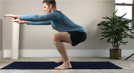 squat, tập squat, squat là gì, squat mông, squat đúng cách, hfi, ht fitness, học viện hfi, jump squat, gập người, đổ người, 